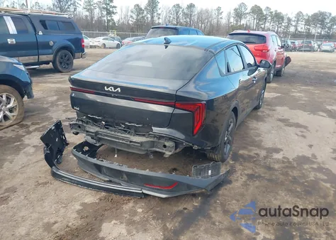 2025 Kia K4 Lxs z USA, uszkodzony, nr VIN 3KPFT4DE5SE203507